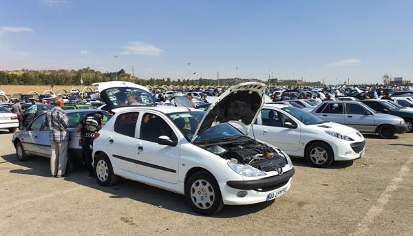
قیمت خودرو امروز ۲۵ خرداد ۱۴۰۱/ پیش‌بینی قیمت خودرو در روزهای آینده